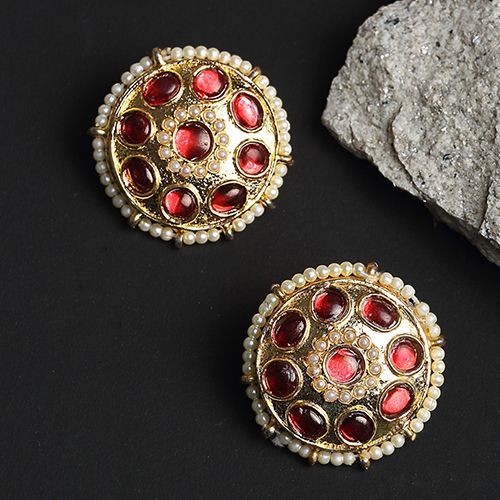 Graceful Kundan n Pearl Studs