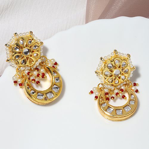 Chic Kundan Earrings