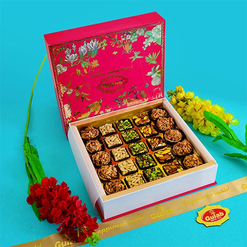 Premium Nutty Delight Treats Box